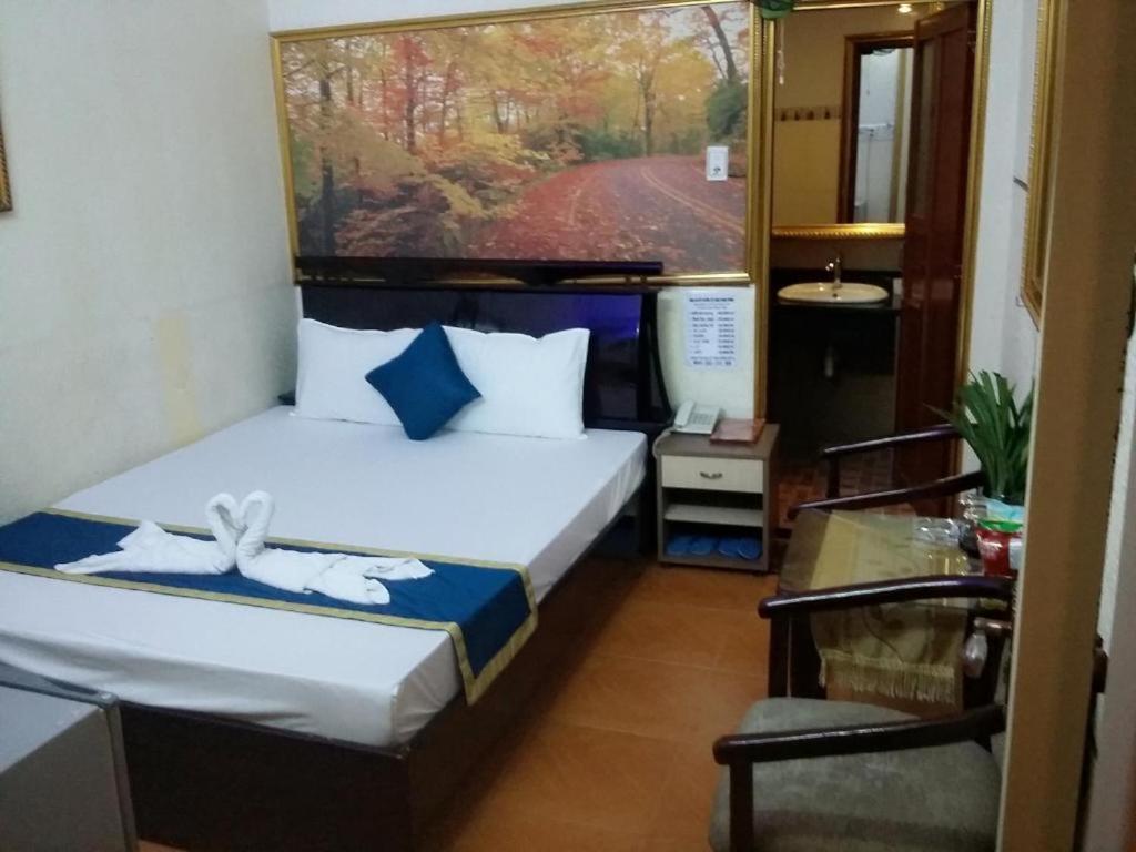 Tan Ha Hotel Хошимин Экстерьер фото
