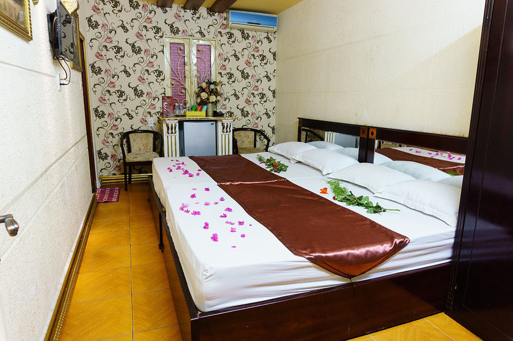 Tan Ha Hotel Хошимин Экстерьер фото