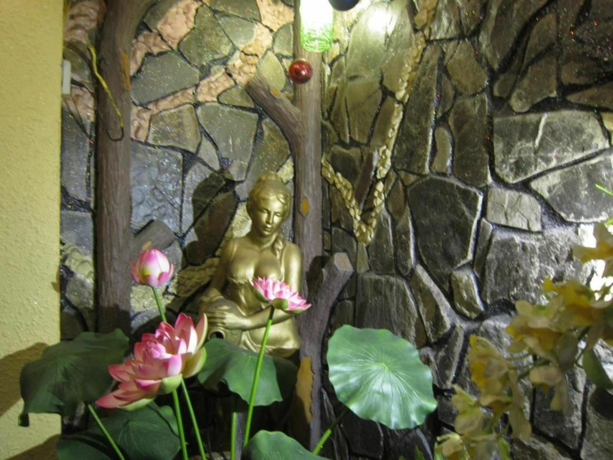 Tan Ha Hotel Хошимин Экстерьер фото